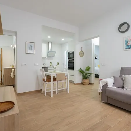 Workfriendly 2br 5 Min Walk To - Wifi 라스팔마스